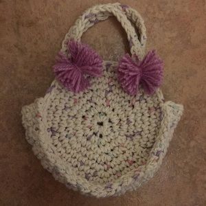 Hand crocheted small shoulder bag for dolls